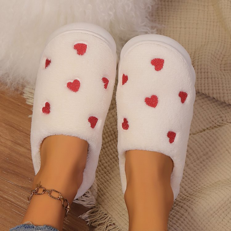 Heart Round Toe Flat Slippers